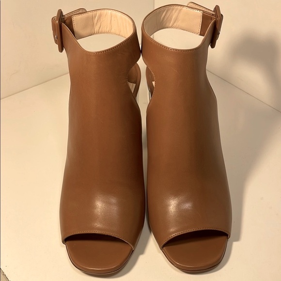 Prada Brown Peep-Toe Ankle Buckle Sandals Mirror Block Heel Size EU40 US9-9.5 - Picture 4 of 17
